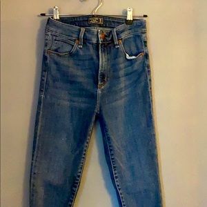 Abercrombie Simone High Rise Ankle size 25